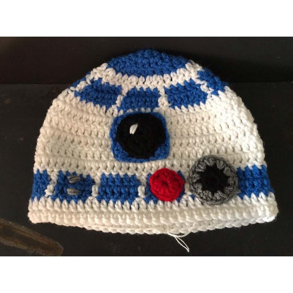 Star Wars R2D2 Crochet Beanie SWH